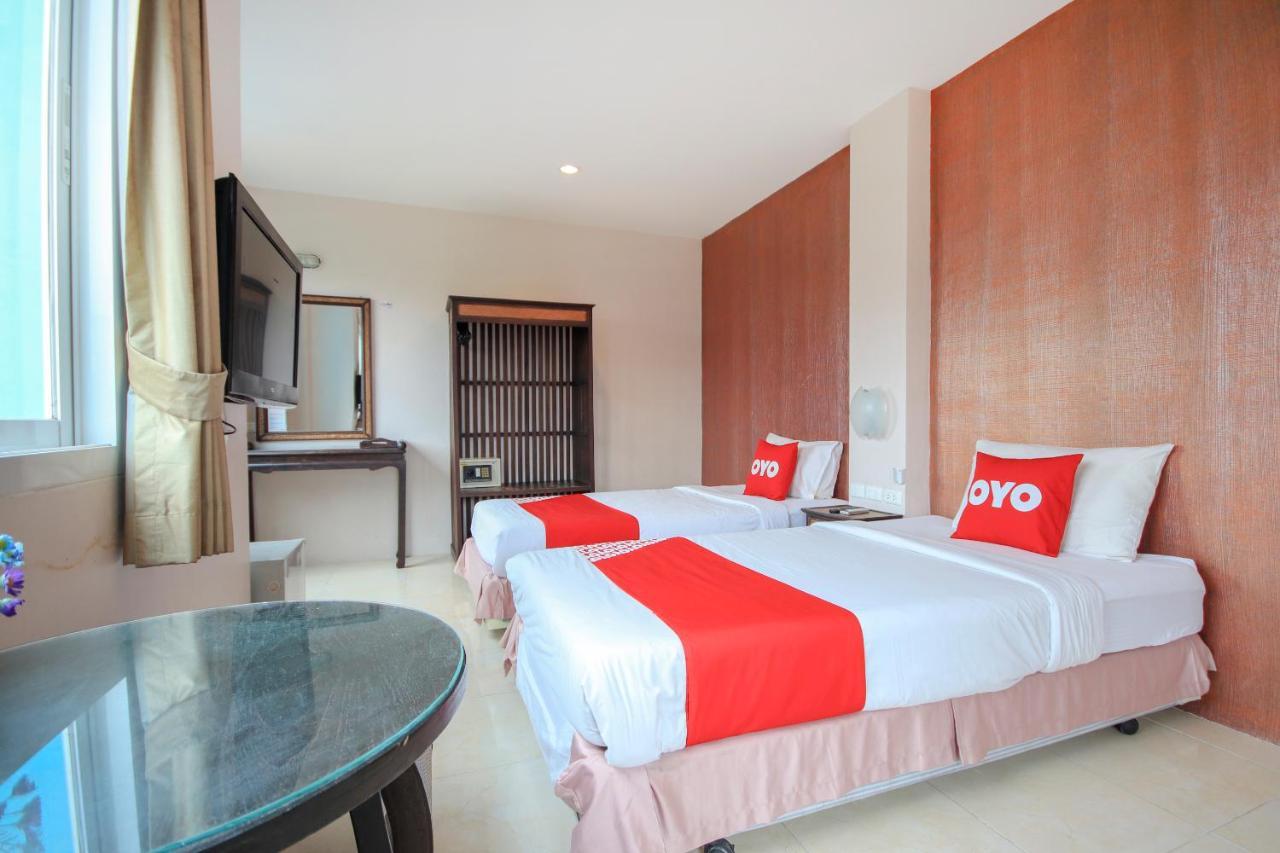 מלון Phuket Oyo 75321 Gemma Patong מראה חיצוני תמונה